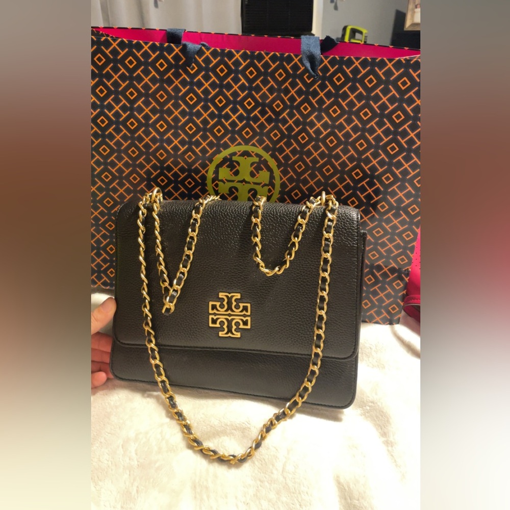 TORY BURCH
